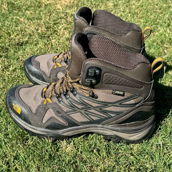 The North Face Hedgehog Fastpack Mid GORE-TEX Hiking Boots - Men’s Size 10 - Picture 2 of 7